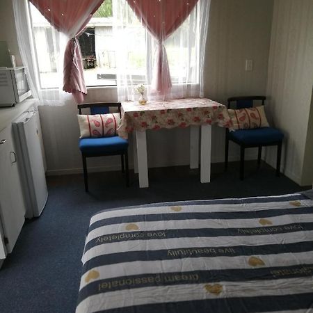 Nest With Bathroom On Brunskill Cambridge Esterno foto